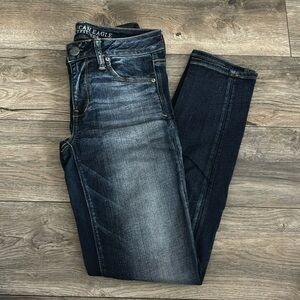 Women’s American Eagle stretch skinny jeans
